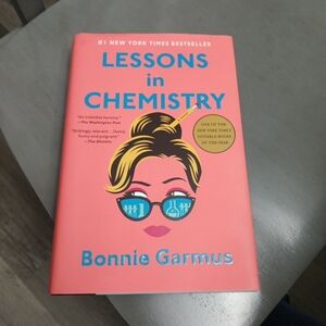 Bonnie Garmus "Lessons in Chemistry" — Coral Paperback Novel
